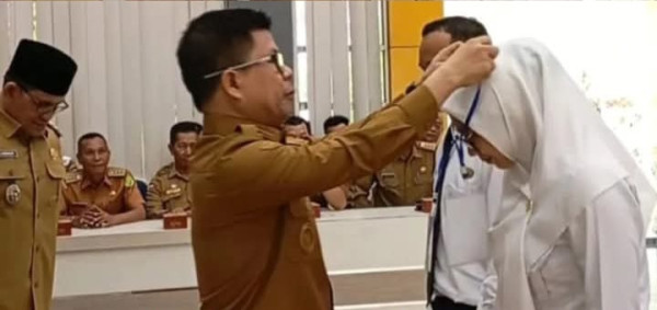Buka Orientasi 305 PPPK, Bupati Sambas Tekankan Penguatan Etika dan Nilai BerAKHLAK